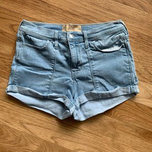Hollister Short-Short High Rise 2" Inseam Denim Shorts - Women's Size 11 or W30